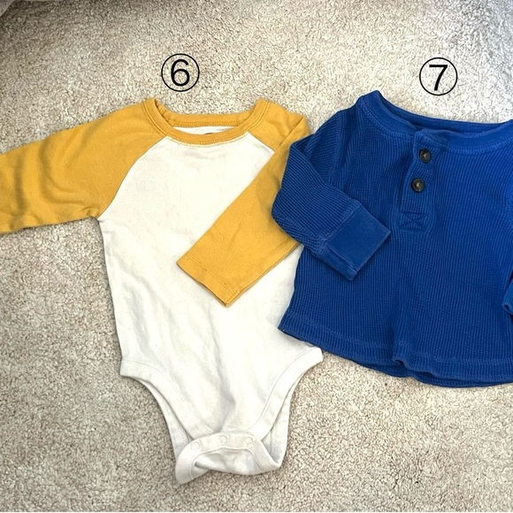 8 pieces onesies & tops bundle! - Picture 4 of 6